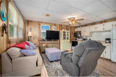 5755 Lake Road W #6, Ashtabula, OH 44004 - Photo 5