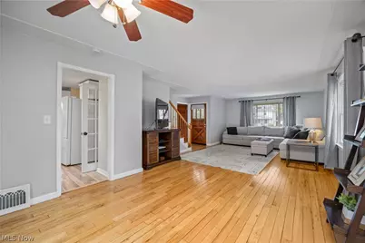 967 Gulf Road, Elyria, OH 44035 - Photo 7