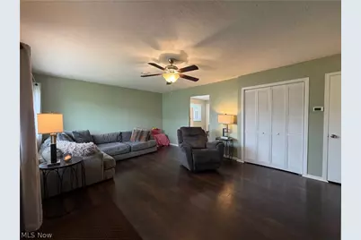 4219 Brockley Avenue, Sheffield Lake, OH 44054 - Photo 17