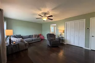 4219 Brockley Ave, Sheffield Lake, OH 44054 - Photo 17