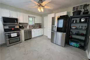 4219 Brockley Ave, Sheffield Lake, OH 44054 - Photo 13