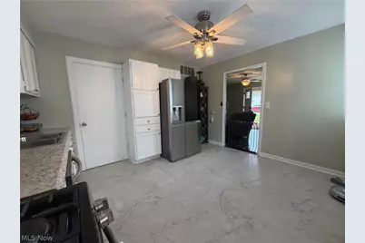 4219 Brockley Avenue, Sheffield Lake, OH 44054 - Photo 15