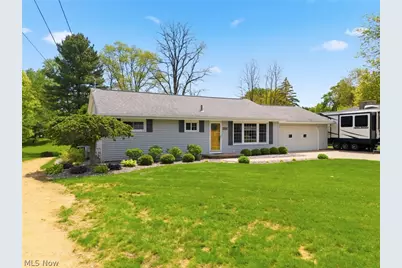 10930 Heltman Avenue NE, Alliance, OH 44601 - Photo 3