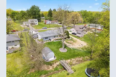 10930 Heltman Avenue NE, Alliance, OH 44601 - Photo 33