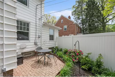 956 Englewood Road, Cleveland Heights, OH 44121 - Photo 29