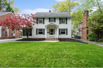 956 Englewood Road, Cleveland Heights, OH 44121 - Photo 1