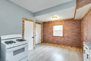 821 19th St NW, Canton, OH 44709 - Photo 9