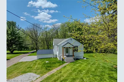 4465 Eastland Avenue NE, Louisville, OH 44641 - Photo 33