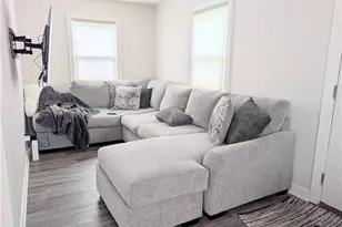 4465 Eastland Ave NE, Louisville, OH 44641 - Photo 13