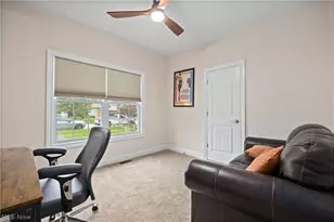 107 Loyola Dr, Elyria, OH 44035 - Photo 25