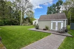 875 Princeton Ave, Amherst, OH 44001 - Photo 35