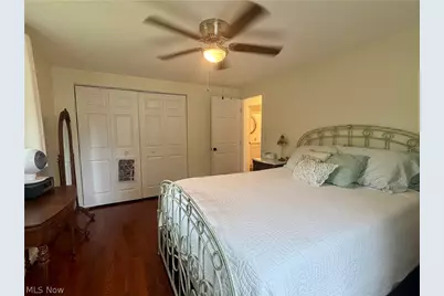 875 Princeton Avenue, Amherst, OH 44001 - Photo 21