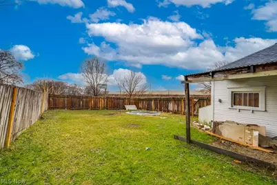 1607 9th Street SW, Canton, OH 44706 - Photo 5