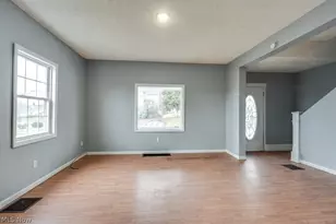 1607 9th St SW, Canton, OH 44706 - Photo 11