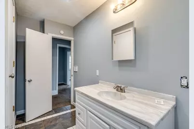 1607 9th Street SW, Canton, OH 44706 - Photo 31