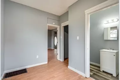 1607 9th Street SW, Canton, OH 44706 - Photo 13