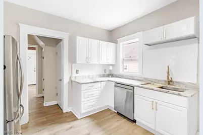 1924 W 75th Street, Loveland, OH 44102 - Photo 15