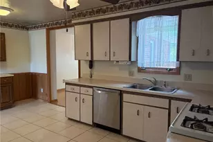 3000 Lost Nation Rd, Willoughby, OH 44094 - Photo 5