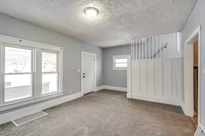 2100 12th Street SW, Akron, OH 44314 - Photo 9