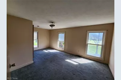 3174 Kinsman Road NW, South Bloomfield, OH 44450 - Photo 5