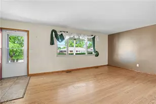 2802 16th Ave, Vienna, WV 26105 - Photo 15