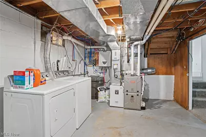 2802 16th Avenue, Vienna, WV 26105 - Photo 35