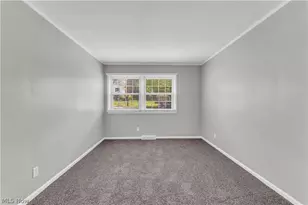 1183 Romayne Dr, Akron, OH 44313 - Photo 25