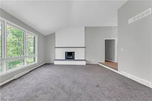 1183 Romayne Dr, Akron, OH 44313 - Photo 7