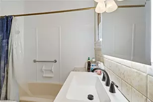 4662 Pearl Rd, Loveland, OH 44109 - Photo 29