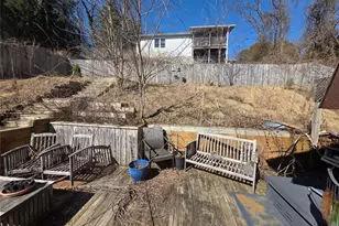 379 Spencer Ave, Morgantown, WV 26501 - Photo 25