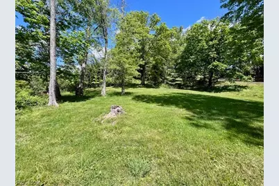 2062 Dupont Road, Parkersburg, WV 26101 - Photo 7