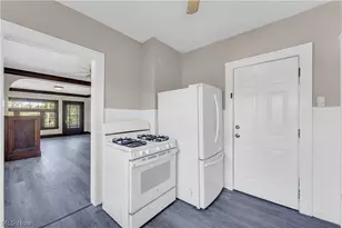 9404 Cardwell Ave, Loveland, OH 44105 - Photo 11
