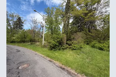 1445 Parkview Drive, Madison, OH 44057 - Photo 11