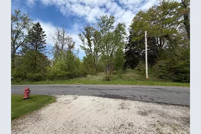 1445 Parkview Drive, Madison, OH 44057 - Photo 1