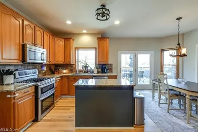 1467 Summer Wood Lane, Uniontown, OH 44685 - Photo 21
