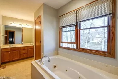 1467 Summer Wood Lane, Uniontown, OH 44685 - Photo 25