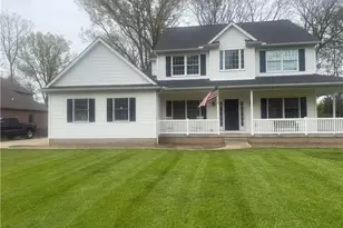 1467 Summerwood Ln, Uniontown, OH 44685 - Photo 5