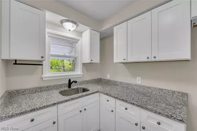 29210 Green Drive, Willowick, OH 44095 - Photo 9