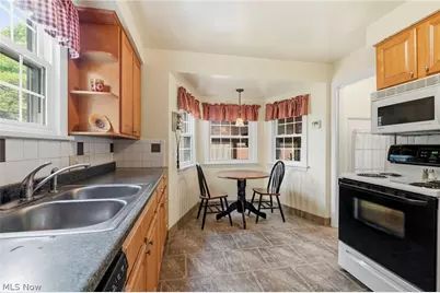 1207 Western Avenue SW, Canton, OH 44710 - Photo 13