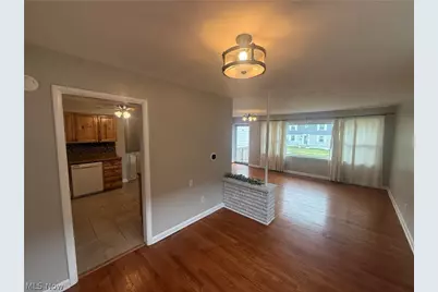 819 39th Street, Vienna, WV 26105 - Photo 5