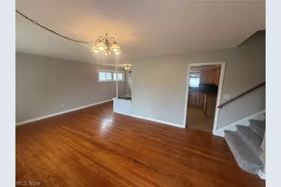 819 39th Street, Vienna, WV 26105 - Photo 3