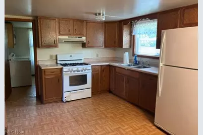 338 S High/Alley, Freeport, OH 43973 - Photo 9