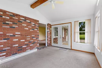 52322 Lakeview Drive, Dillonvale, OH 43917 - Photo 9
