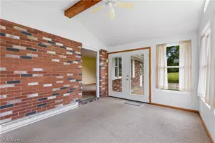 52322 Lakeview Dr, Dillonvale, OH 43917 - Photo 9