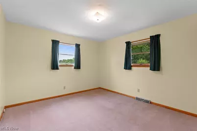 52322 Lakeview Drive, Dillonvale, OH 43917 - Photo 11