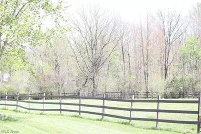 10286 Wilson Mills Road, Chardon, OH 44024 - Photo 11