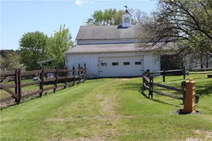 10286 Wilson Mills Rd, Chardon, OH 44024 - Photo 7