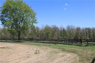 10286 Wilson Mills Rd, Chardon, OH 44024 - Photo 21