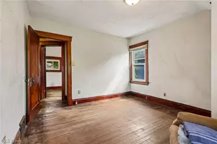 549 Parkdale Dr, Akron, OH 44307 - Photo 13