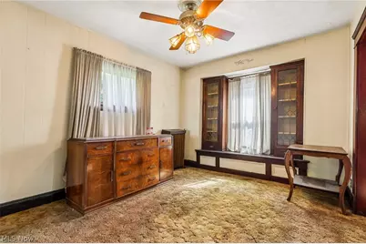 549 Parkdale Drive, Akron, OH 44307 - Photo 5
